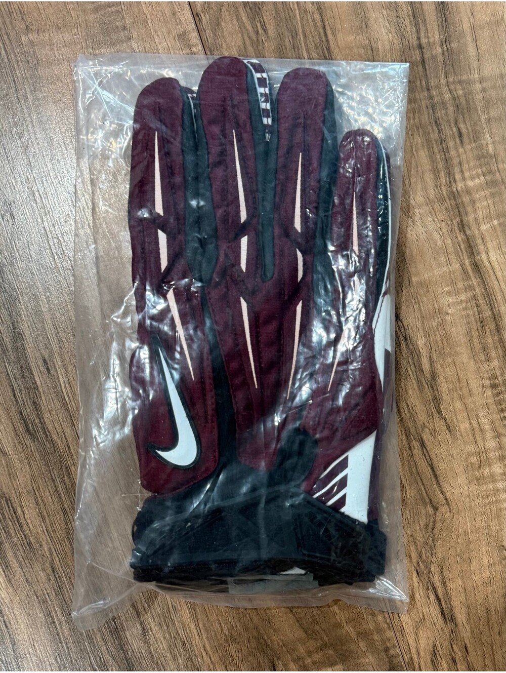Nike Superbad 2.0 Padded NCAA/NFHS Football Gloves Men's 3XL